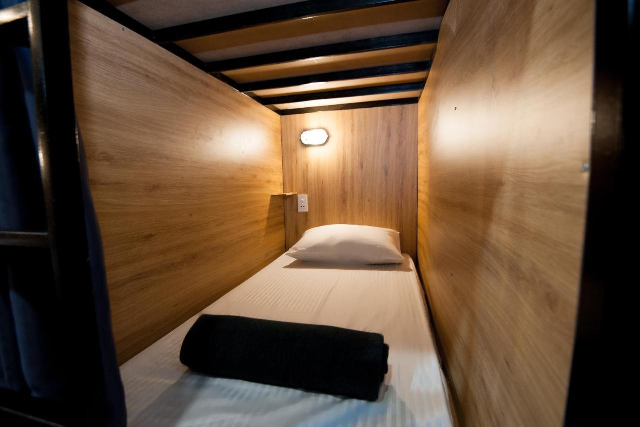 Saigon Hub Hostel Хошимін Екстер'єр фото